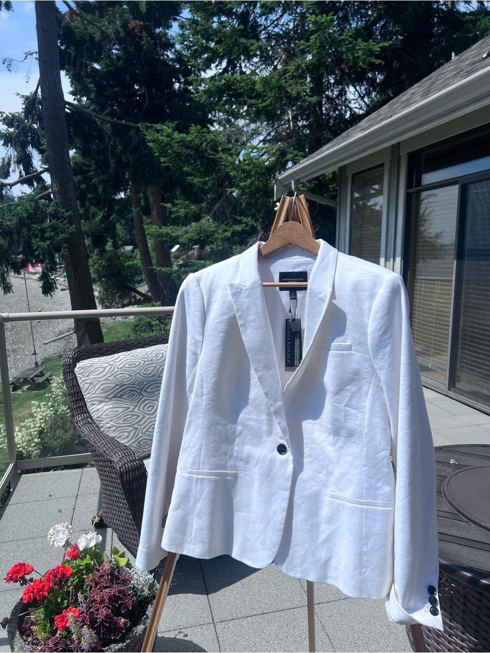NWT Banana Republic Classic Fit White Blazer Linen Cotton Blend